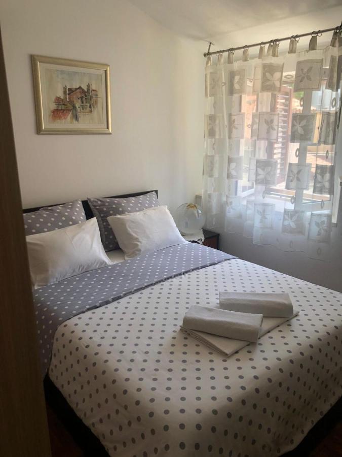 Old Town Apartment Nina Split 2 Buitenkant foto